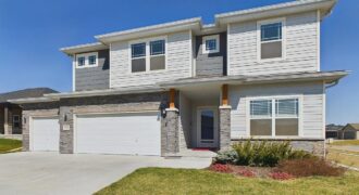 7930 Maxine Drive, Lincoln NE 68516